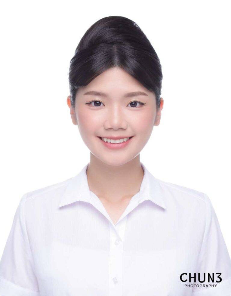空服員證件照